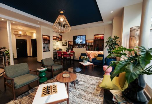 호텔 앳모스피어 더블룸 내부