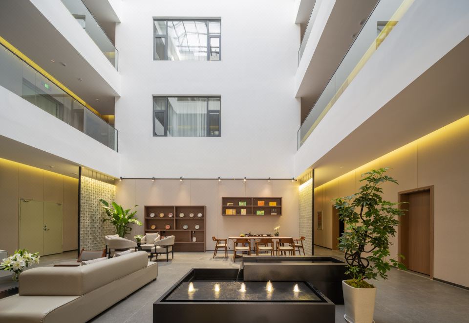 Boyu Huanting Resort 로비