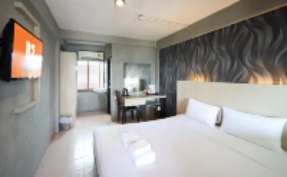B2 Lanna Boutique & Budget Hotel Hotels near Pa Tan