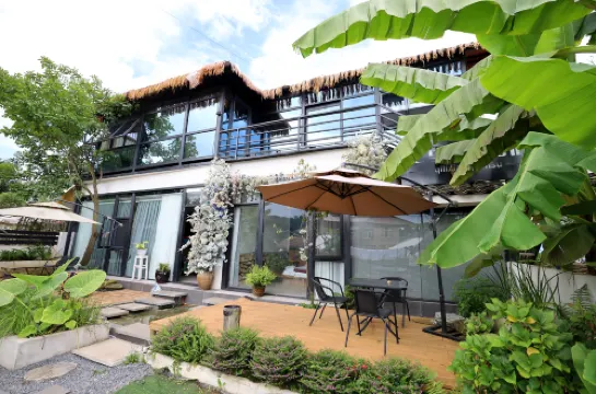 Qilixiang Leisure Manor