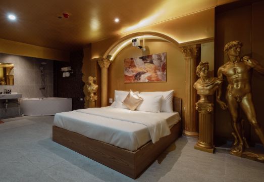 호텔 객실 내부 사진 2