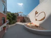 Nan'ao Fish Habitat Homestay (Yun'ao Sihai Branch) Hotels near Nan'ao Island Song Well