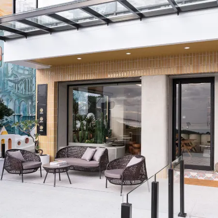 Hido Hostel 2 Отели рядом с достопримечательностью «Пляж Давань»