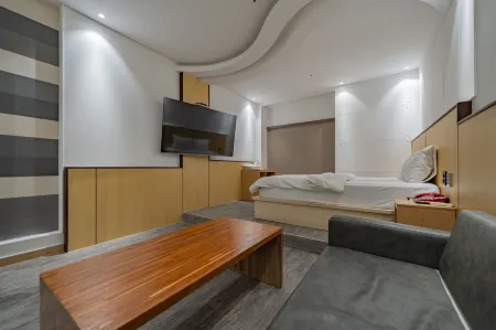 Hotel Top Daegu Отели рядом с достопримечательностью «Daegu Arboretum»