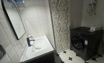 Dunfan Loft Audio-Visual Homestay (Nanping Pedestrian Street)