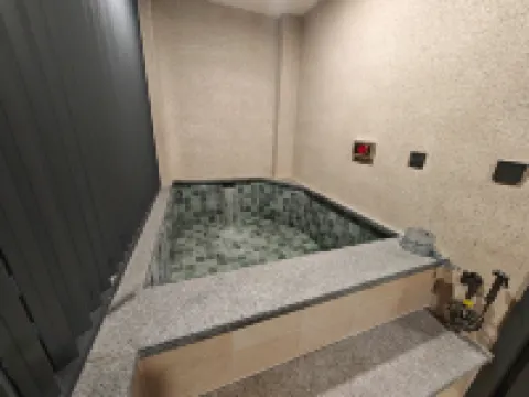Xingheli Hot Spring Hotel (Heyuan Dongyuan Huangcun)