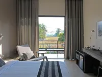 Cool Downs Resort Hotels in Mae Rim