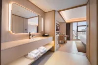 Crystal Hotel Changde Wuling Pavilion Street