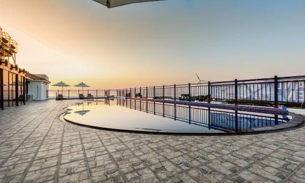 Libentia Hotel & Pool Villa