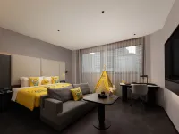 ATOUR Hotel  Yuyuan Road, Jing 'an Temple, Shanghai Hotels near Paramount Shanghai