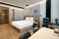 Yaxin E-sports Homestay (Title of Taizhou Linhai Avenue Store) - E-sport