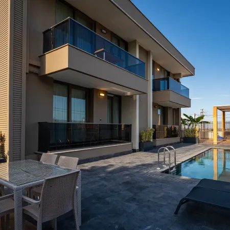 Moon Shine - Adults Only 12 Plus Отели рядом с достопримечательностью «Antalya Expo Center»