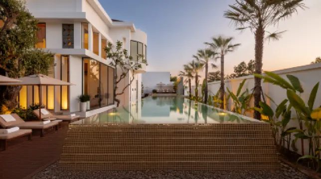 新塔納薩亞公寓 酒店