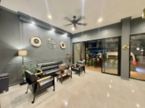 The Sense 2 那奈路附近的飯店