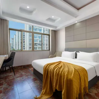 Baitai Hotel (Yiwu Railway Station Area) Hotels near Liuqing Night Market