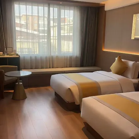 Lanting Grandeur Hot Spring Resort Hotel