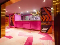 Love Space Theme Hotel