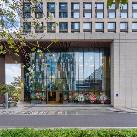Yicheng Holiday Apartment (Guangzhou Pazhou Convention and Exhibition Center Poly World Trade) Отели рядом с достопримечательностью «Весенняя кантонская ярмарка»