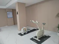 Vienna International Hotel - Gym