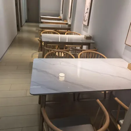 Meiqi Hotel (Suzhou Guanqian Street Pingjiang Road Branch)