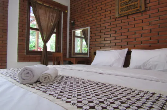 Penginapan Udin Syariah Bukit Rhema โรงแรมใน