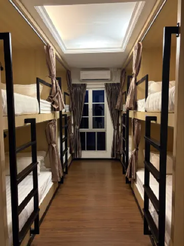 SCUBA HOME HOSTEL