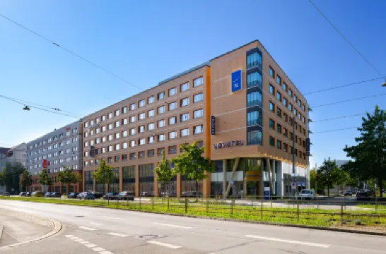 Novotel Muenchen City Arnulfpark Hotels near BACKSTAGE Culture Centre