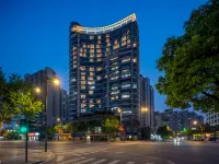 Xizi Art Hotel (Hangzhou West Lake Cultural Square, Baoshan Bridge Metro Station Branch) Hotels near Xiacheng