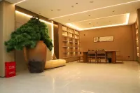 Yunbai Yun Hotel (Yunwu Anyu Wu Expressway)