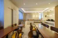 Jinhui Hotel (Fufeng Branch, Baoji)