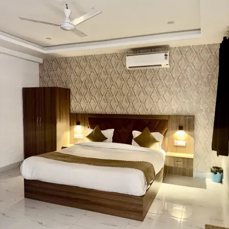 Shri Prem Sharnam - By The Aureo Hotels