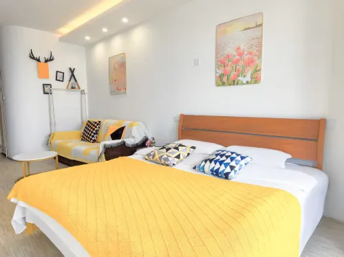 Bayue Bay Seascape Apartment (Yingkou Magic Hot Spring Shop)