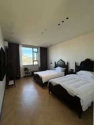 Pingtan Abalone Manor (68 Nautical Mile Scenic Spot) Hotels in Pingtan County