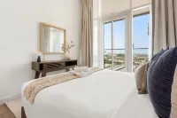 Silkhaus | Oasis - pet friendly