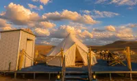 Dunhuang · Mountain View | Modern · City · Design Homestay (Shazhou Night Market) - Mountain view