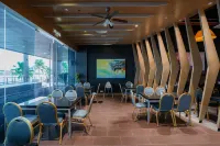 The Langit Duyong Marina Resort - petit déjeuner