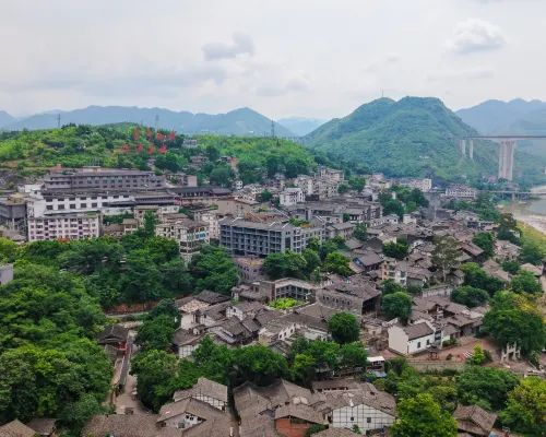 Suiyue Tucheng Hotel Hotels in Xishui