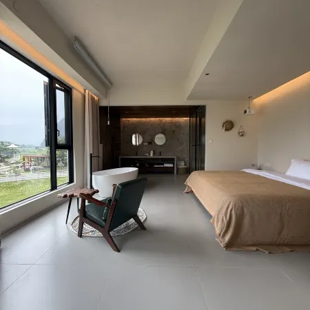Cloudland Beautiful Realm Vacation Boutique Stay Отели в г. Индэ