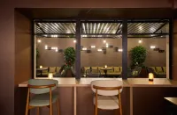 Urba S Hotel (Wanbao Plaza, Longyan Railway Station) - 바