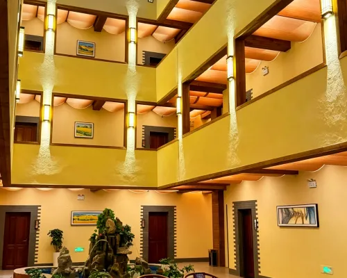 Junhui Hotel (Zhangye Colorful Danxia Scenic Area) Ξενοδοχεία στην πόλη Λιντζέ