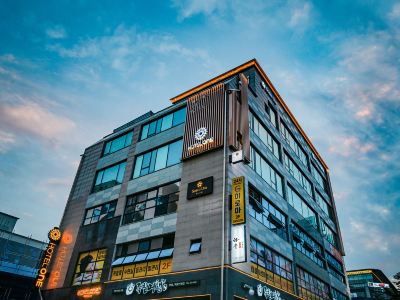 Hotel one innocity