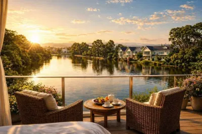 Shangqin Jixia · Chinese Style Family Resort Lake View Bird Watching B&B (Kunming Ethnic Village) Hotels in Dianchi Lake Scenic Area/ Sunac World
