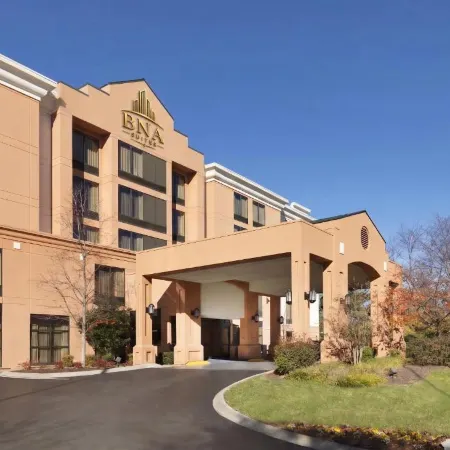 BNA SUITES by IHG