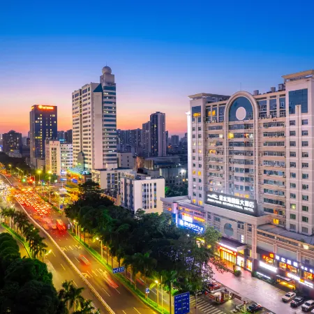 Nanning Jinshuiwan International Hotel ( Nanhu Park Macun Subway Station)
