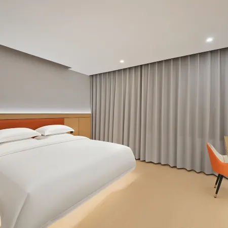Dahua Grand Hotel (Enping Jinsha Times Square)