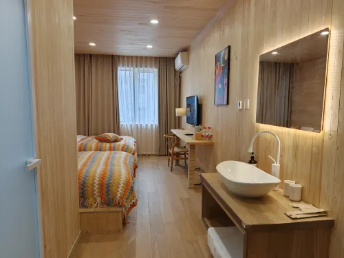 Fugui Family Hotel - Parvekkeita