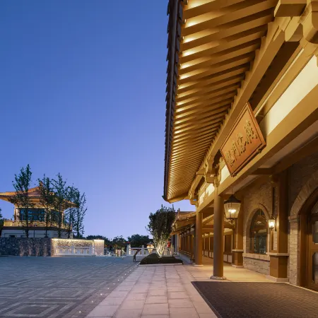 Luoyang Wanda Jin Hua Hotel - Longmen Inn (Longmen Grottoes & High-Speed Rail Station)