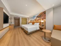 Vienna 3 Best Hotel (Xichang Qionghai Wetland Park Hangtian Avenue) - 2-نجوم