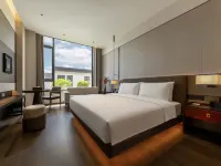 Beijing Atrium Hotel (Beijing West Railway Station Area) - Scenic