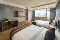 Ji'an Peninsula Hotel (Ji'an Station Jinggangshan University) - 3-Star